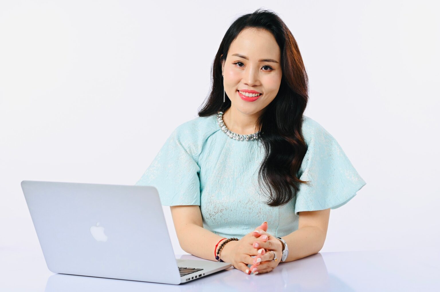 Z5349616566187 db3b5b3f3b5e7e18bec11f38cdda2032 1536x1022 min